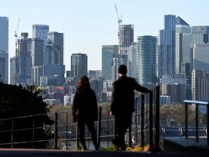 Supporting image for story: Fact check: US debt is held by both people and governments