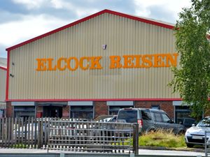 Supporting image for story: Bus firm says customers should get money back as it goes into administration