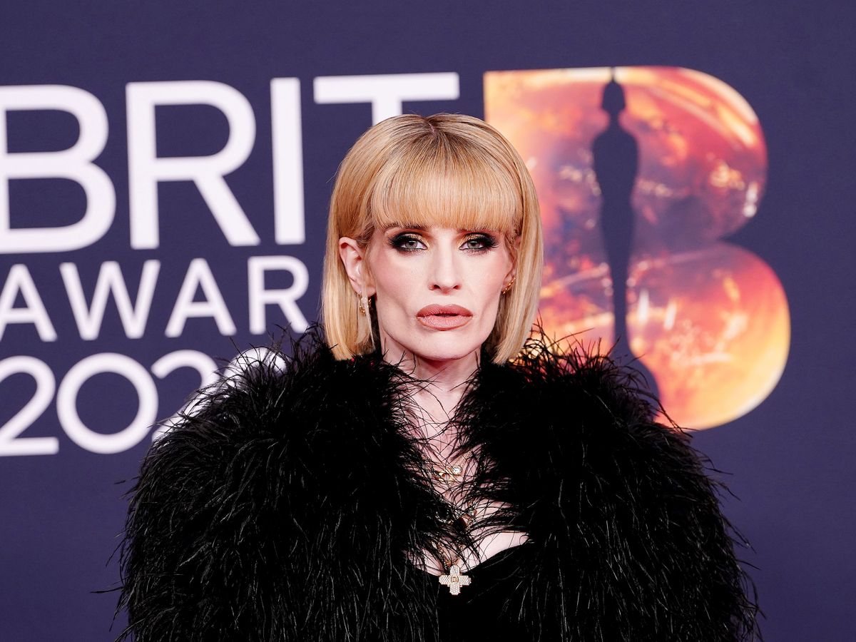 Kelly Osbourne responds to negative comments during &lsquo;hardest time in my life&rsquo;