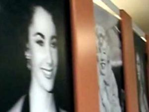 Supporting image for story: Hollywood stars grace Oldbury bingo hall