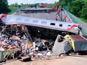 Supporting image for story: Seven dead as two bridges in Russia collapse after explosions