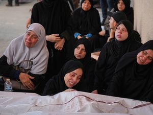 Supporting image for story: 28 Palestinians including children killed in Israeli airstrikes in Gaza