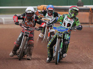 Supporting image for story: Dudley Heathens maintain perfect start in victory