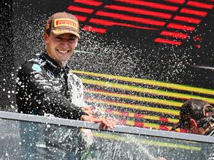 Supporting image for story: George Russell hopes Lando Norris and Oscar Piastri ‘keep throwing away points’