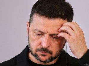 Supporting image for story: Zelensky rules out ceding territory and says Kyiv must take part in negotiations