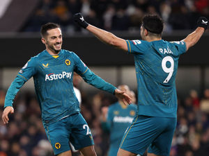 Supporting image for story: Fulham 1 Wolves 1 - Report 