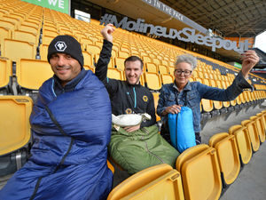 Supporting image for story: Molineux sleepout event set to return and help city charities