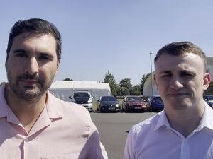 Supporting image for story: Wolves vs Fulham: Match preview with Liam Keen and Nathan Judah - WATCH