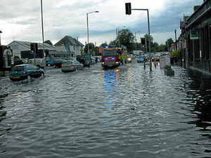 Supporting image for story: More Midlands flooding pictures