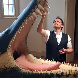 World-renowned natural history artist Bob Nicholls.