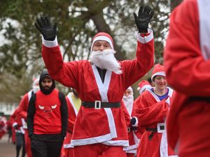 Supporting image for story: In pictures: Dozens of festive fundraisers dash through West Park to raise money for Beacon charity for the blind