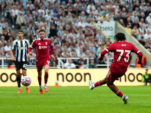 Supporting image for story: Rio Ngumoha breaks Newcastle hearts with stoppage-time winner for Liverpool