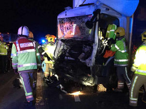 Supporting image for story: M6 crash lorry driver trapped for 50 minutes