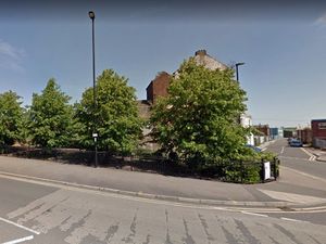 Supporting image for story: 5G mast plan goes offline