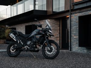 Supporting image for story: Triumph releases limited-edition Tiger 900 Bond Edition