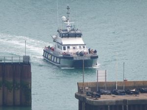 Supporting image for story: More than 1,000 migrants cross Channel in small boats over two days