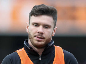 Supporting image for story: Steve Bruce fears the worst over Scott Hogan injury