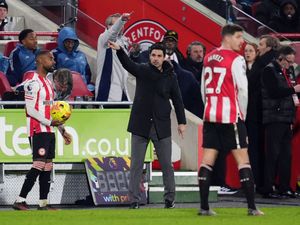Supporting image for story: Arsenal boss Mikel Arteta says ‘chaos’ at Brentford could have been worse
