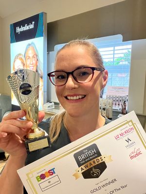 Samantha Young - owner and practitioner of Skin Re-Treat in Lichfield