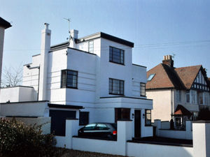 Supporting image for story: Collection from Shrewsbury's landmark Art Deco house going under the hammer this week