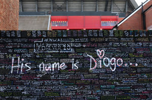 Tributes were paid to the late forward Diogo Jota before the game. (Photo by Carl Recine/Getty Images)