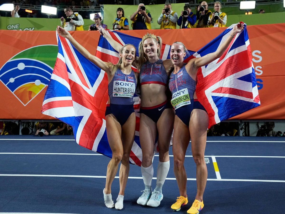 Keely Hodgkinson storms to 800m title as GB strike triple gold at World Indoors Keely Hodgkinson storms to 800m title as GB strike triple gold at World Indoors