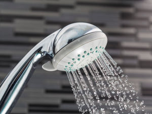 Supporting image for story: Convict attacked prison guards after being refused shower 