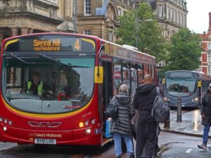 Supporting image for story: £2 cap on bus fares in England extended