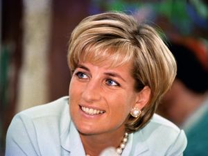 Supporting image for story: No 10 blocked FoI release of Blair call with Chirac after Diana’s death