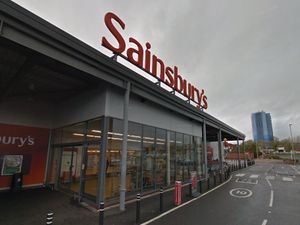 Supporting image for story: JAILED: Prolific thief threatened shop staff with syringes