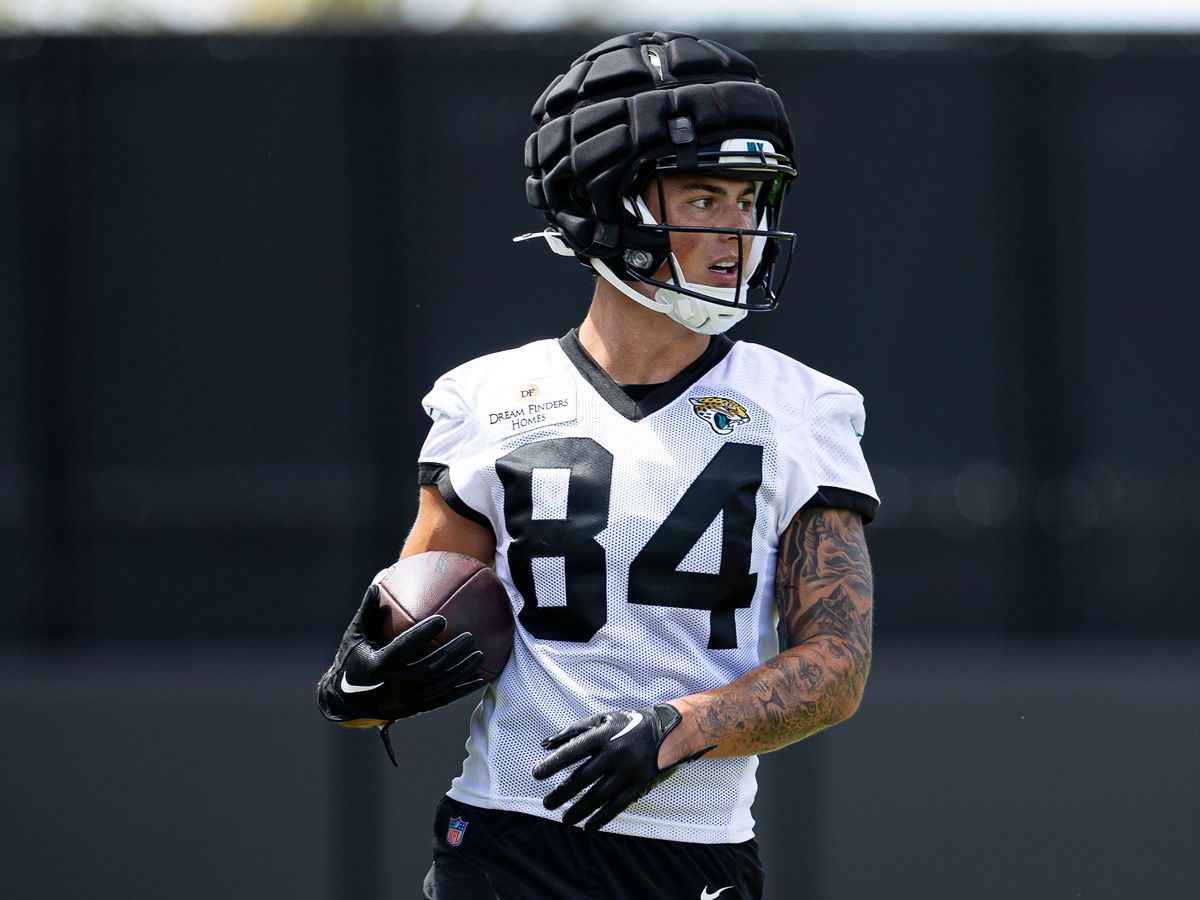 Louis Rees-Zammit has had &lsquo;unbelievable&rsquo; interest from rugby union teams