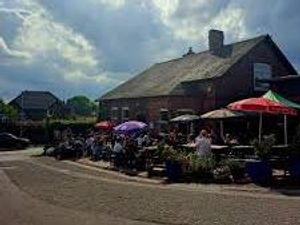 Supporting image for story: Urban pub award for brewery taphouse, as Penkridge pub finishes second