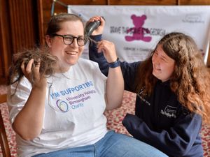 Supporting image for story: Children's support worker agrees to head shave by girl she cares for 