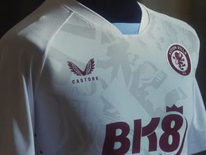 Supporting image for story: Aston Villa unveil new away kit