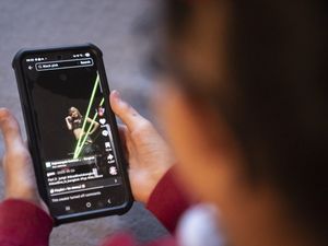 Supporting image for story: Budget-style online safety debates could help law ‘keep pace’ with tech changes