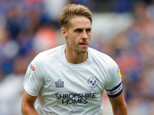 Supporting image for story: Sam Ricketts: Dave Edwards unlikely to play for Shrewsbury against Southend after ankle 'niggle'