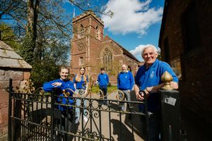 Laura Burrows, Frankie Hartland 16, Josh Oakley 16, Andy Digby and Michael Carding