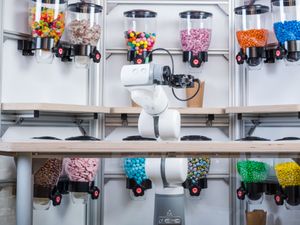 Supporting image for story: Ocado to be paid £200m in deal to settle robot patent case