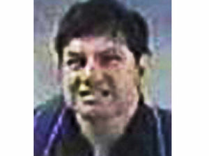 Supporting image for story: CCTV image released after Wellington train assault