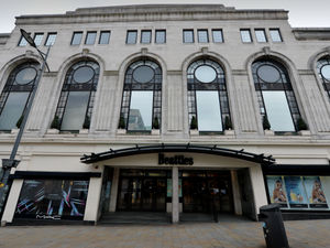 Supporting image for story: 'Vultures are circling' over Beatties and House of Fraser ahead of crunch vote