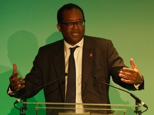 Supporting image for story: Business Secretary apologises after comments to standards watchdog in sleaze row