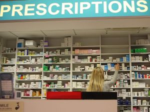 Supporting image for story: Antiviral pill for high risk Covid patients to be rolled out