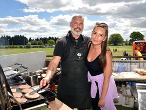 Club hosts Andy and Kelly Edge 
