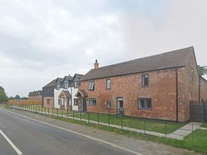 Supporting image for story: Decision looms for 10-home scheme on site of former countryside pub near Shrewsbury that was wrecked by fire