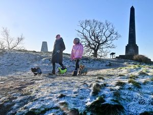 Supporting image for story: 'Snow and freezing rain' on the way as Met Office issues heightened amber weather warning covering Shropshire