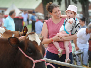 Supporting image for story: Thousands flock to The Oswestry Show - with pictures and video
