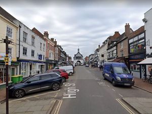 Supporting image for story: People evacuated after explosion rocks Bridgnorth High Street