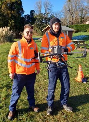 Pilots Duncan Taylor and Johnny Bevan