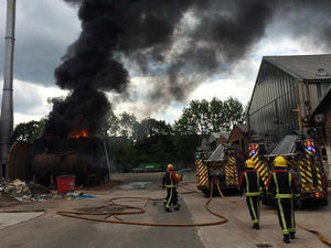 Supporting image for story: Large fire breaks out in Aldridge