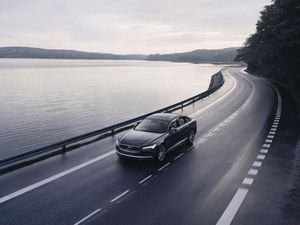 Supporting image for story: Volvo begins introduction of 112mph speed limit for its cars